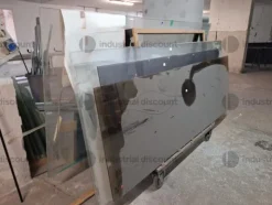 9#9105 Semilavorati, prodotti finiti ed accessori per la lavorazione del vetro