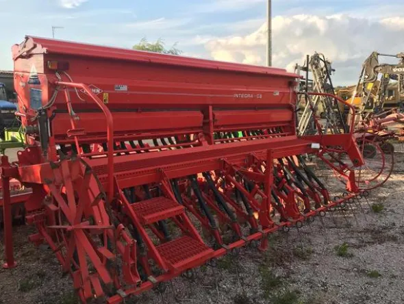 6#3850 Seminatrice combinata Khun Integra G2