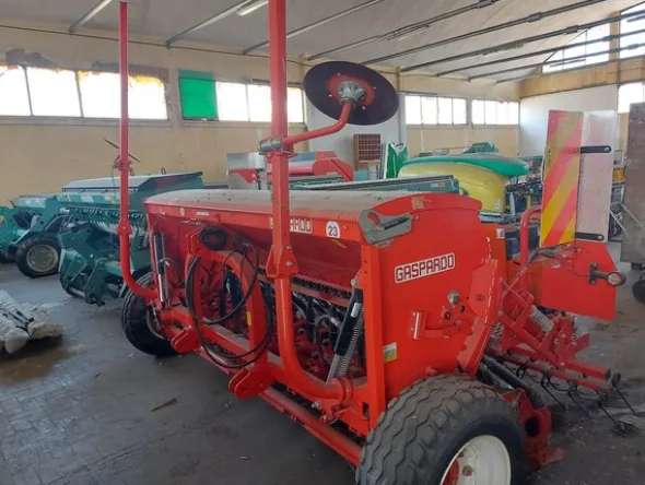 83#7834 Seminatrice Gaspardo