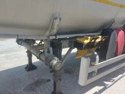8#7713 Semirimorchio con cisterna Nuova Ma. Na. Ro