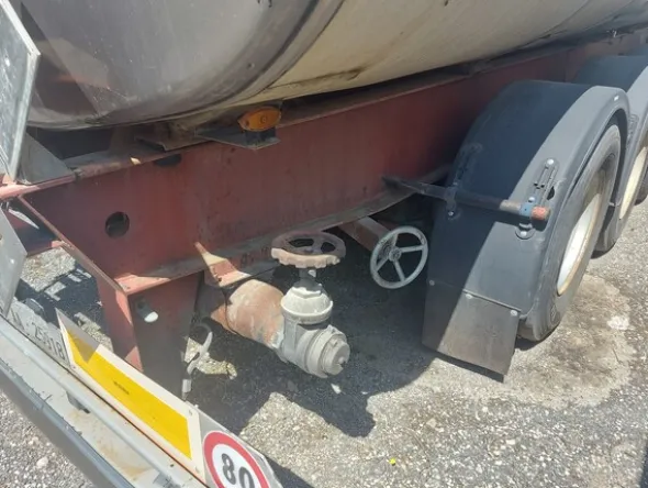 3#7713 Semirimorchio con cisterna Officina Serbatoi meccanici e Affini
