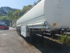 2#7713 Semirimorchio con cisterna Sacim