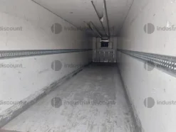 8#9453 Semirimorchio isotermico Univan