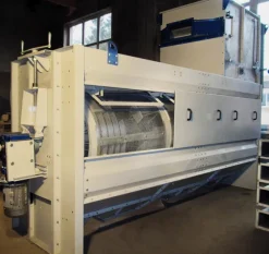 Separatore a tamburo BS-30 per la pulizia del grano
