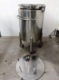 SERBATOIO CARRELLATO 240 LT (COD. MF-PR-SER-230)