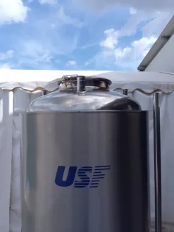 SERBATOIO INOX INCAMICIATO 1000L (COD. MF-PR-SER-260)