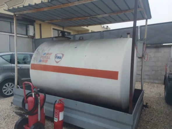 10#7657 Serbatoio stoccaggio carburante
