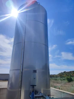 SILOS IN ACCIAIO INOX 30 m³ – METALPUGLIA (Anno 2011)
