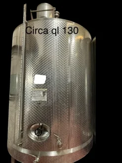 Silos varie misure per stoccaggio olio, vino etc