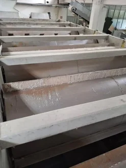 SINK-FLOAT SEPARATION TANK