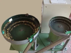 SISTEMA DI CONTEGGIO AUTOMATICO DI MINUTERIE METALLICHE