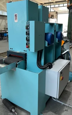 SMERIGLIATRICE PER SUPERFICI PIANE