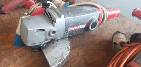 SMERIGLIATRICI ANGOLARI FLEX 230