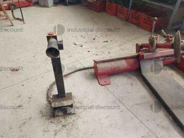 10#8824 Smontagomme e equilibratrice HPA Faip