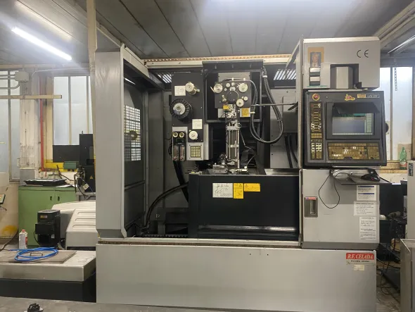 Sodick 550 serie oro