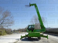 Sollevatore telescopico girevole Merlo Roto 45.21MCSS