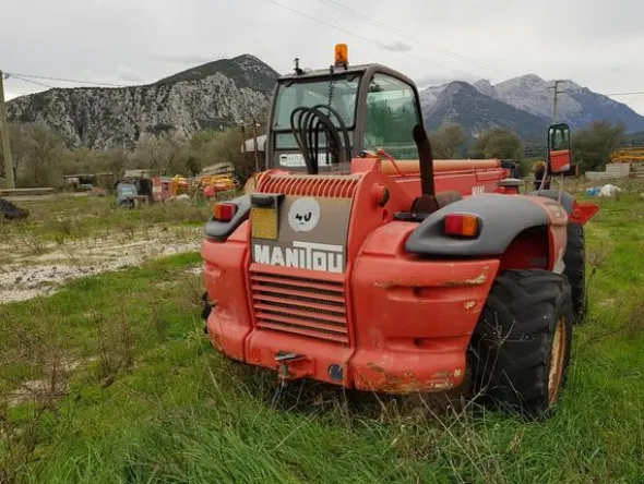 24#2895 Sollevatore telescopico Manitou
