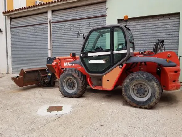 40#2895 Sollevatore telescopico Manitou