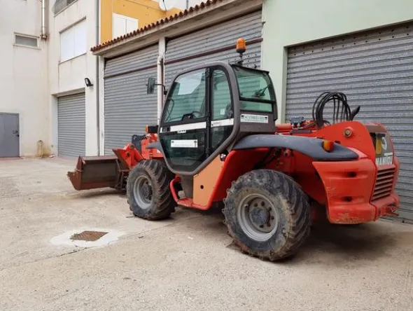 40#2895 Sollevatore telescopico Manitou