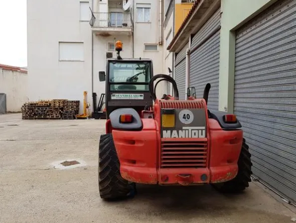 40#2895 Sollevatore telescopico Manitou