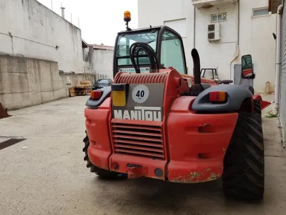 40#2895 Sollevatore telescopico Manitou