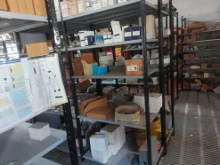4#7887 Soppalco e scaffalature