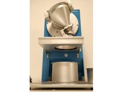 SOTAX FT 300 Tester di scorrevolezza powder flowability tester