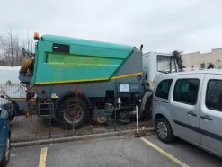 52#6803 Spazzatrice Iveco