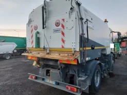 45#7528 Spazzatrice Iveco