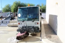 1#6883 Spazzatrice Iveco