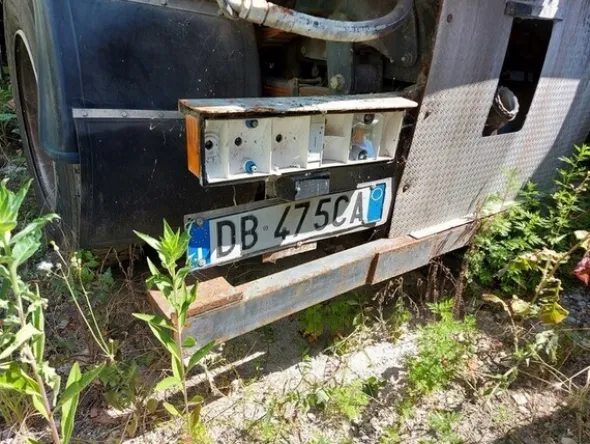20#6803 Spazzatrice Iveco Scarab