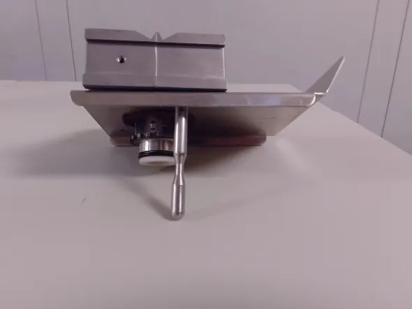 SPETTROMETRO AD ASSORB. ATOMICO VARIAN(LAB-SPECT-17)