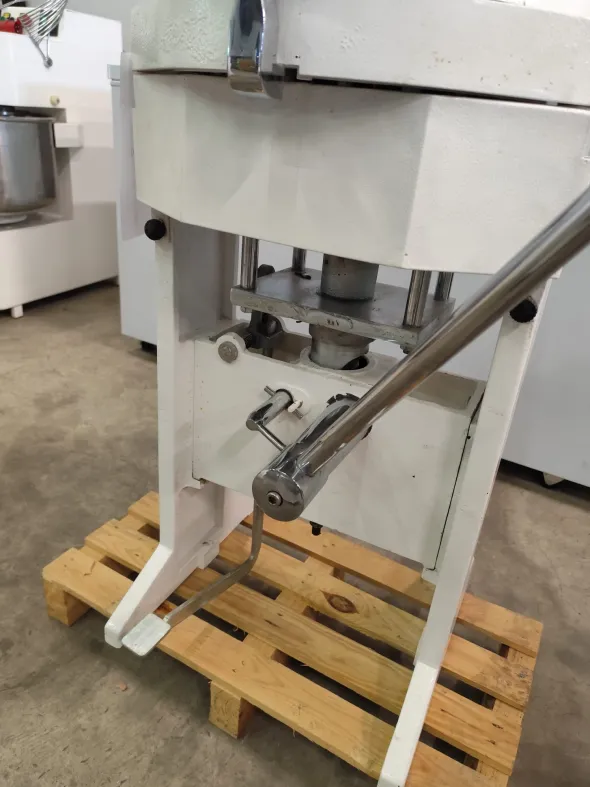 Spezzatrice esagonale manuale 37 divisioni
