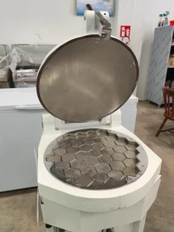 Spezzatrice esagonale manuale 37 divisioni