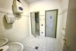 #2537245 Stabilimento enologico con beni strumentali