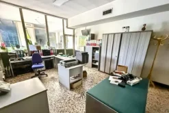 #2537245 Stabilimento enologico con beni strumentali