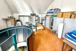 #2537245 Stabilimento enologico con beni strumentali