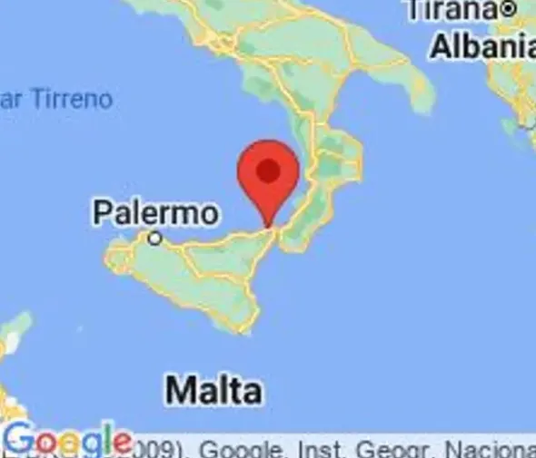 #20832 Stabilimento industriale con corte privata e terreno di proprietà