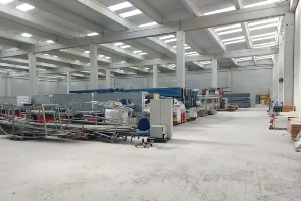 #20781 Stabilimento per logistica in ristrutturazione