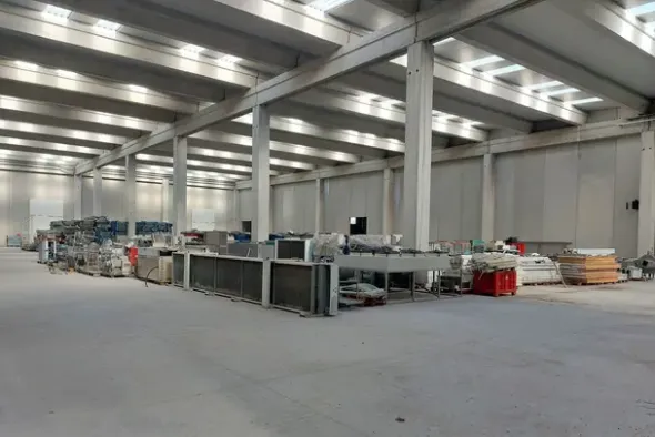 #20781 Stabilimento per logistica in ristrutturazione