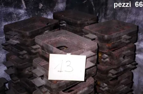 3#5106 Staffe per fonderia a terra