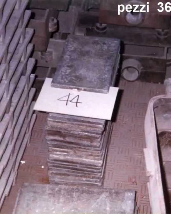 3#5106 Staffe per fonderia a terra