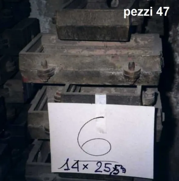 3#5106 Staffe per fonderia a terra