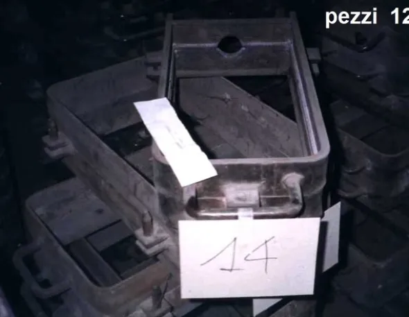 3#5106 Staffe per fonderia a terra