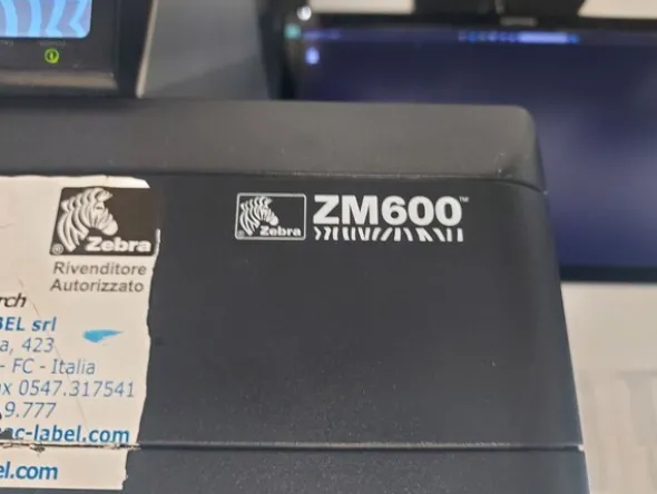 18#8506 Stampante etichette marca Zebra mod. ZM600