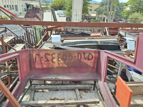 29#8760 Stampi per carrozzeria