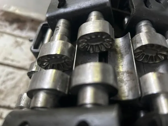 11#8655 Stampo a catena nuova euromec
