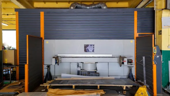 Stazione robotica per taglio e saldatura laser FANUC