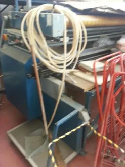 1#3656 Stenditore automatico con taglierina