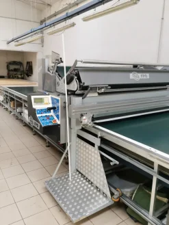 Stenditore per tessuti